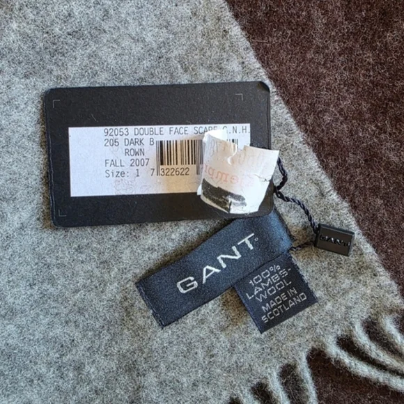 Gant Double Faced Scarf-Dark Brown & Grey - Picture 6 of 6